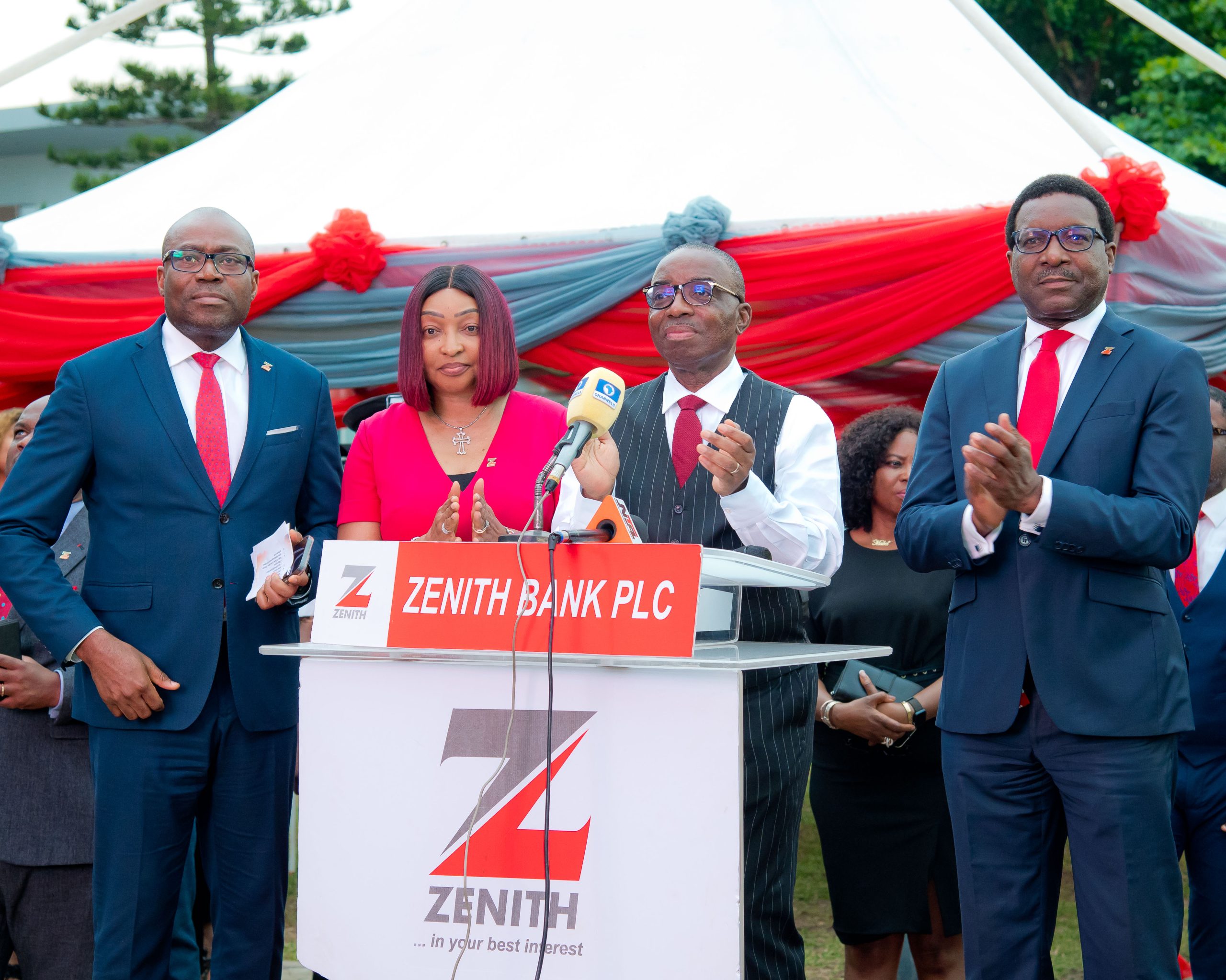 Zenith Bank introduces next generation digital screen experience at Ajose Adeogun roundabout