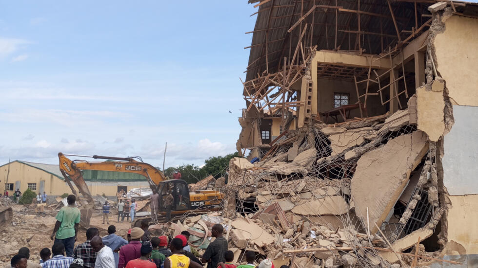 22 declared dead, 132 seriously injured in as school building collapses in Plateau